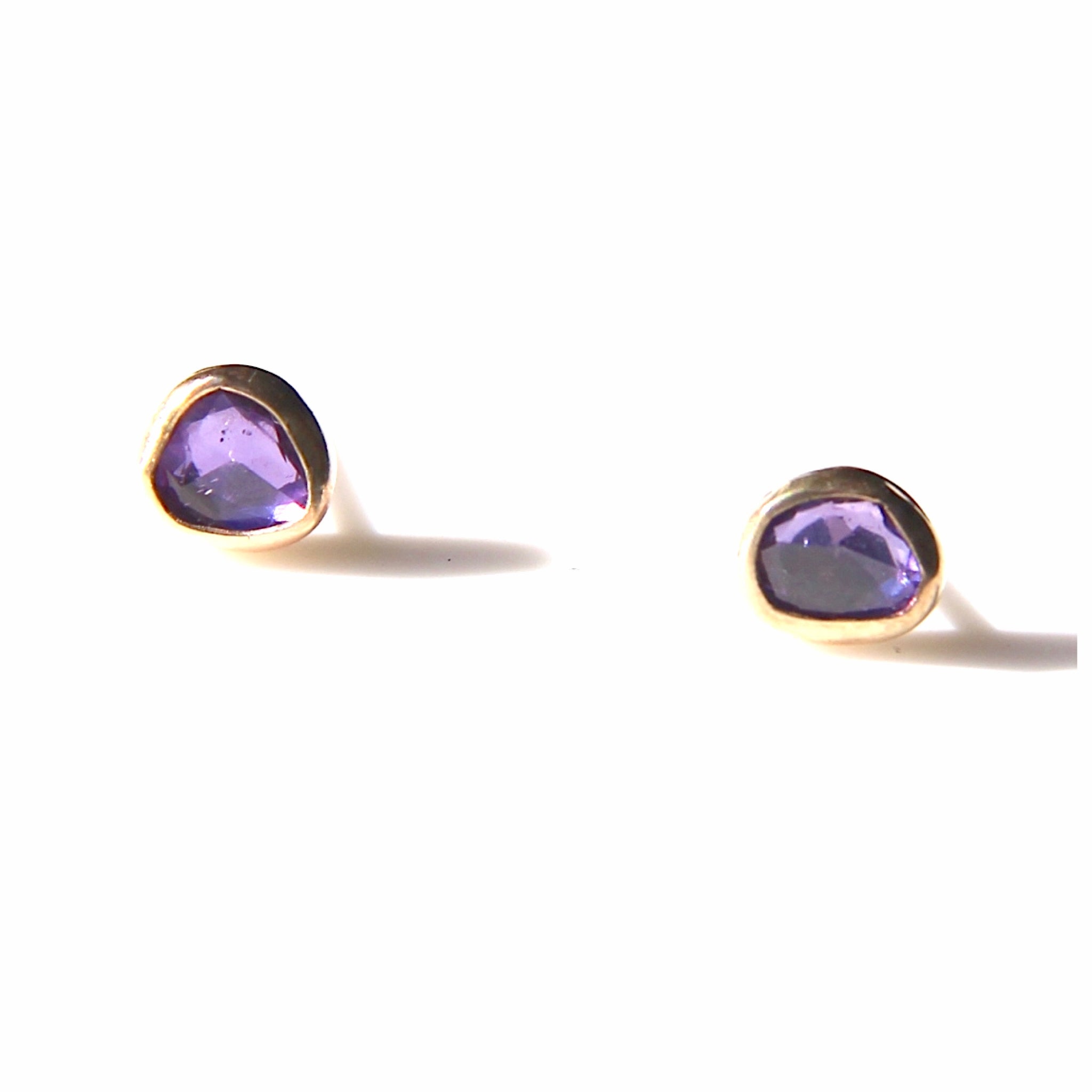 Bright Purple Sapphire Stud Earrings in gold